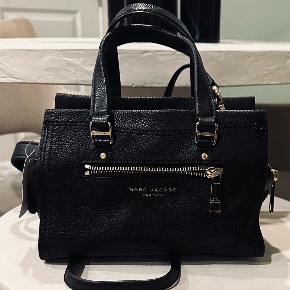 NEW!! Marc Jacobs black shoulder or crossbody bag